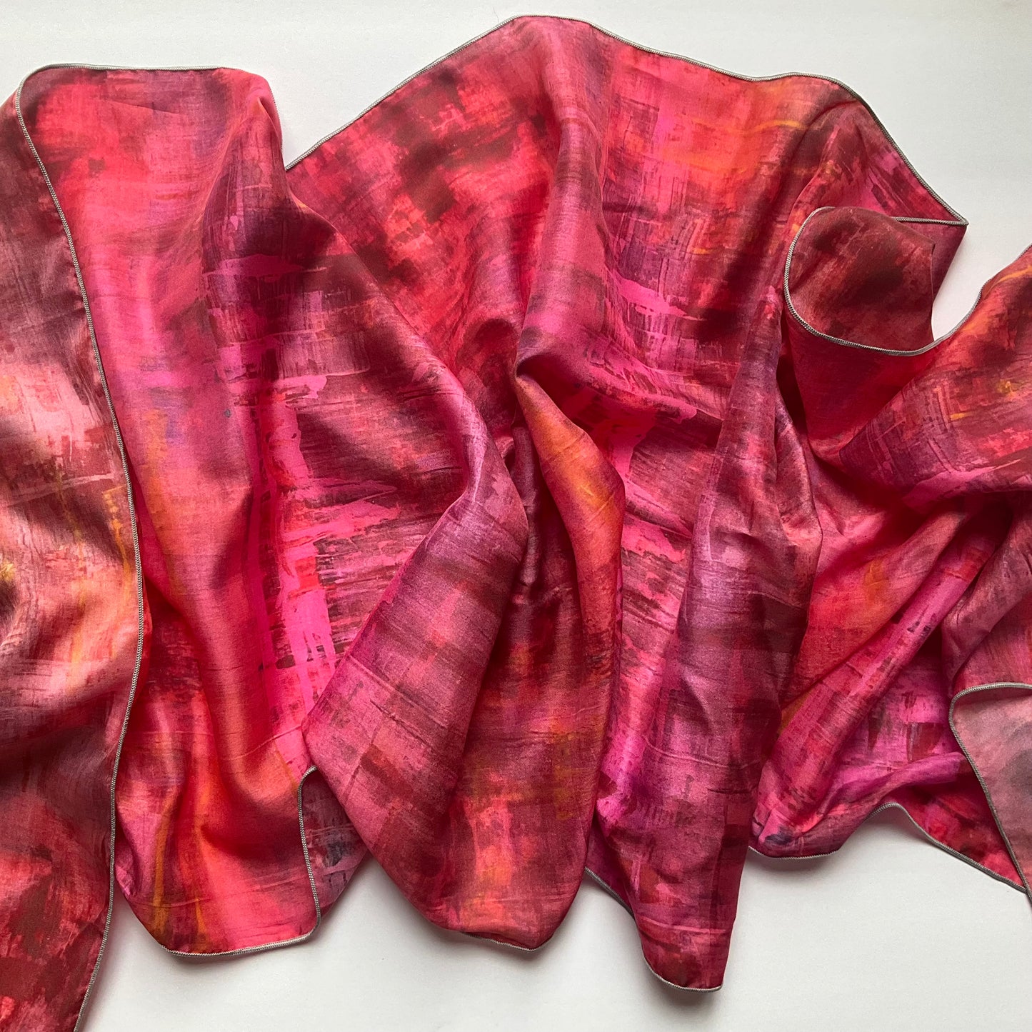 CARMINE ROUGE SCARF