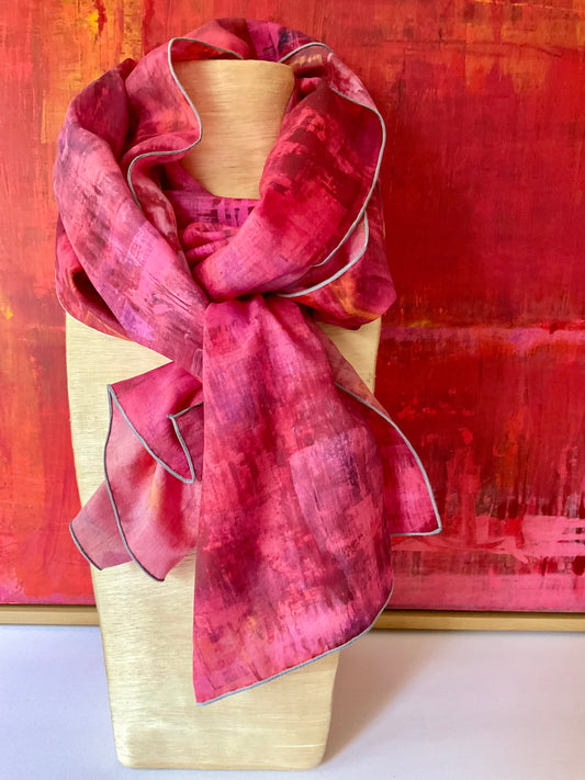 CARMINE ROUGE SCARF